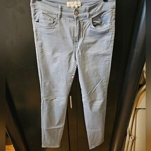 H&M Light blue jeans size 6